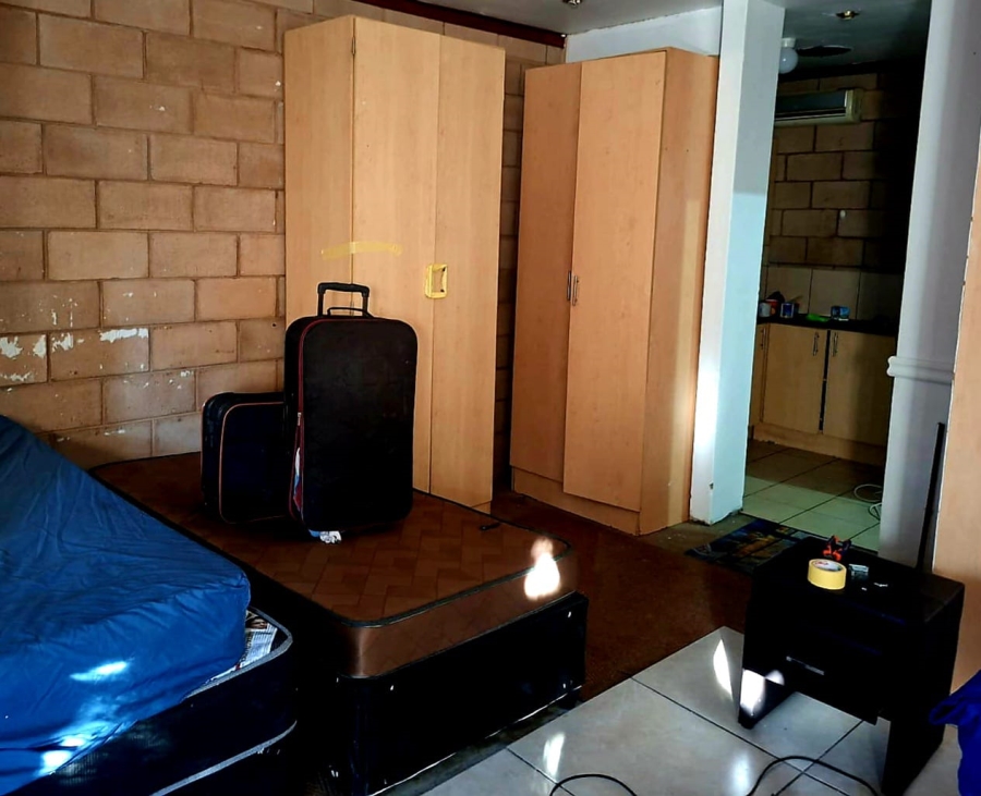 1 Bedroom Property for Sale in Brandwag Free State